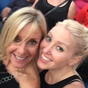 Meet your Posher, Debbie